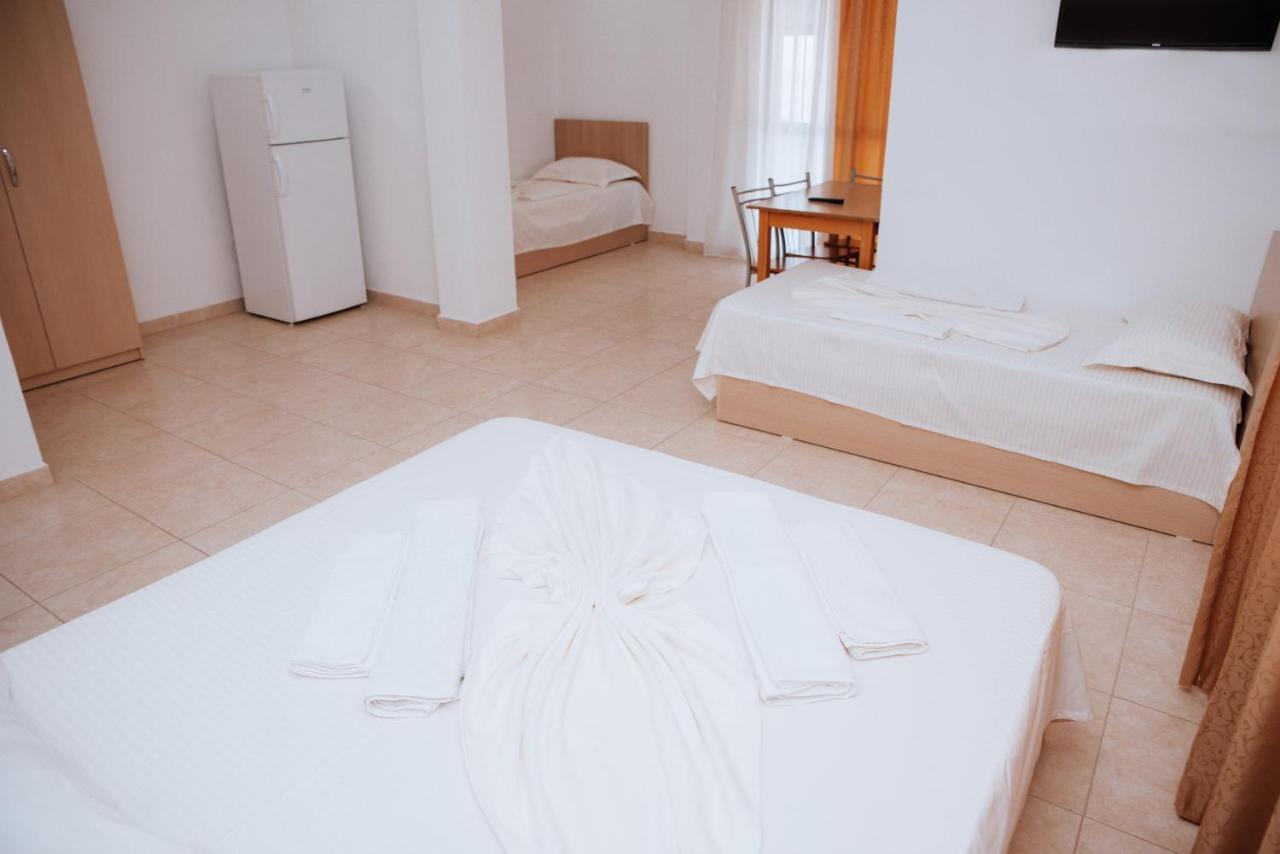 Hotel Perdja Velipojë Extérieur photo